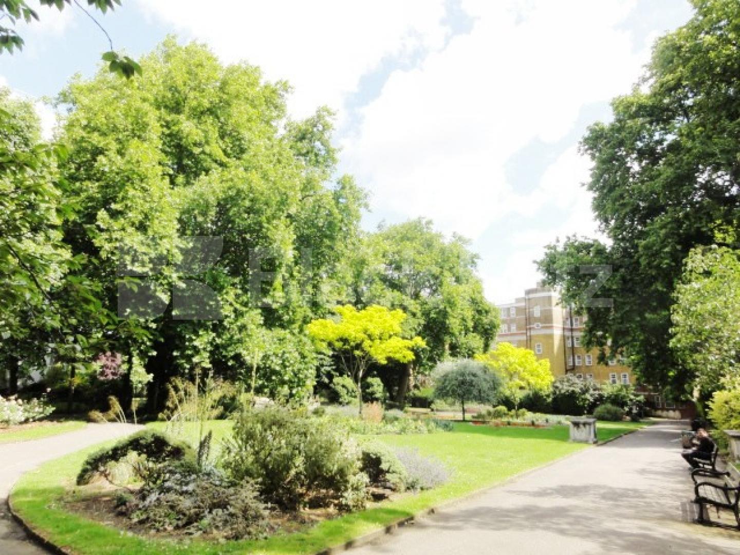 			NEW INSTRUCTION!, Studio Apartment, 1 bath, 1 reception Studio			 Grays Inn Road, RUSSELL SQUARE / KINGS CROSS